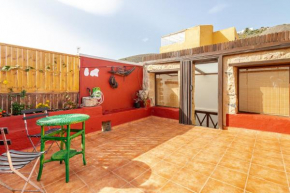 Flatguest Amiga Mia - Traditional House